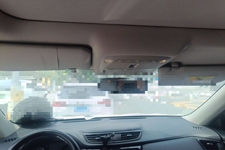 Used Nissan X-Trail 2017 2.5L CVT Leading Edition 4WD Headliner