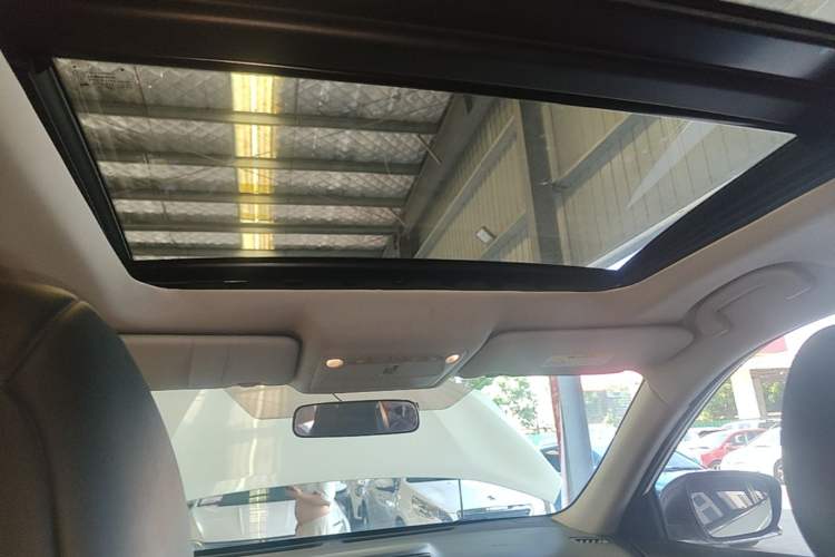 Used Nissan X-Trail 2017 2.0L CVT Comfort Edition 2WD Headliner