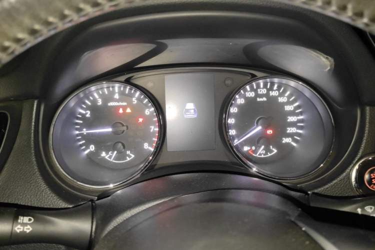 Used Nissan X-Trail 2017 2.5L CVT Luxury Edition 4WD Instrument Cluster