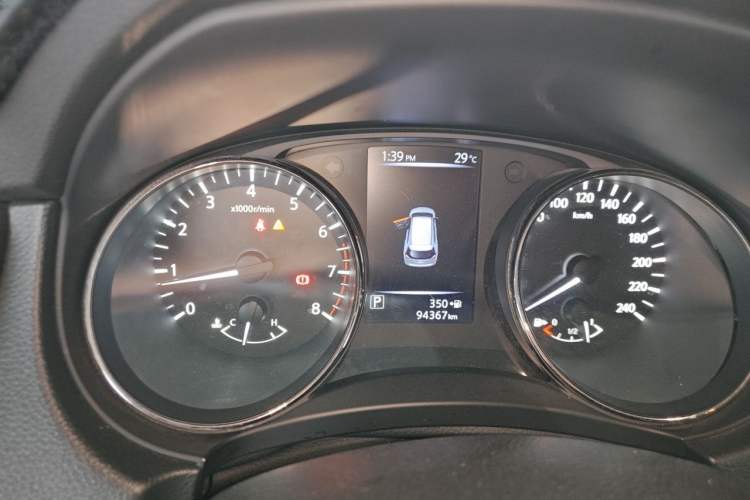 Used Nissan X-Trail 2017 2.0L CVT Comfort Edition 2WD Instrument Cluster