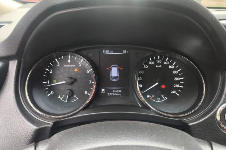 Used Nissan X-Trail 2017 2.5L CVT Luxury Edition 4WD Instrument Cluster