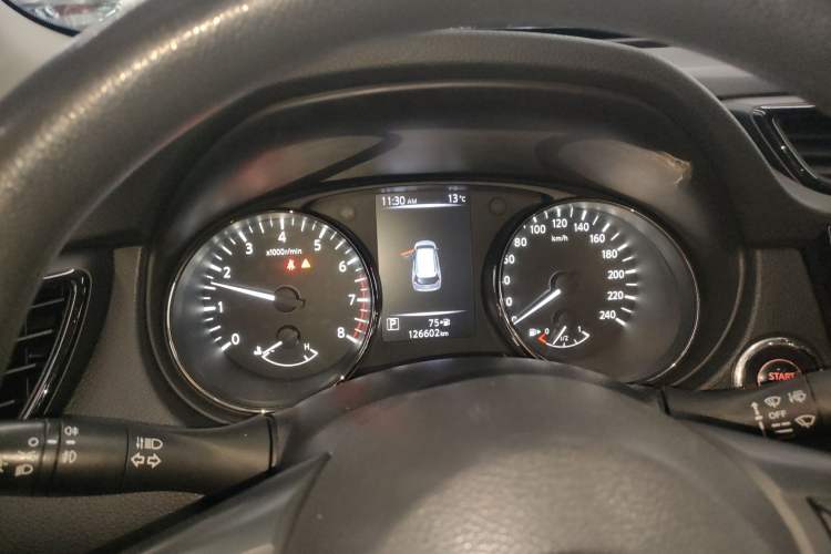 Used Nissan X-Trail 2017 2.5L CVT Leading Edition 4WD Instrument Cluster