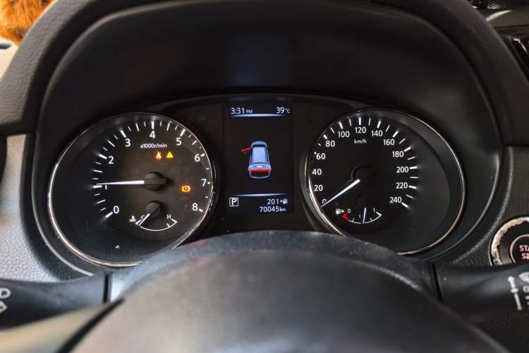 Used Nissan X-Trail 2017 2.0L CVT Comfort Edition 2WD Instrument Cluster