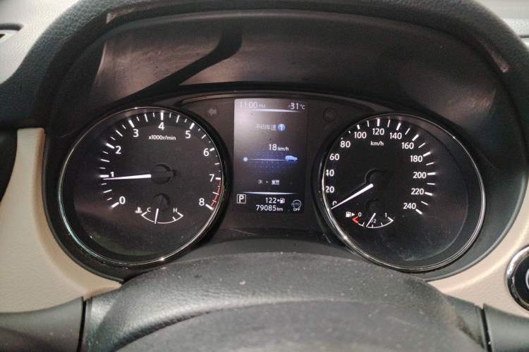 Used Nissan X-Trail 2017 2.5L CVT Luxury Edition 4WD Instrument Cluster