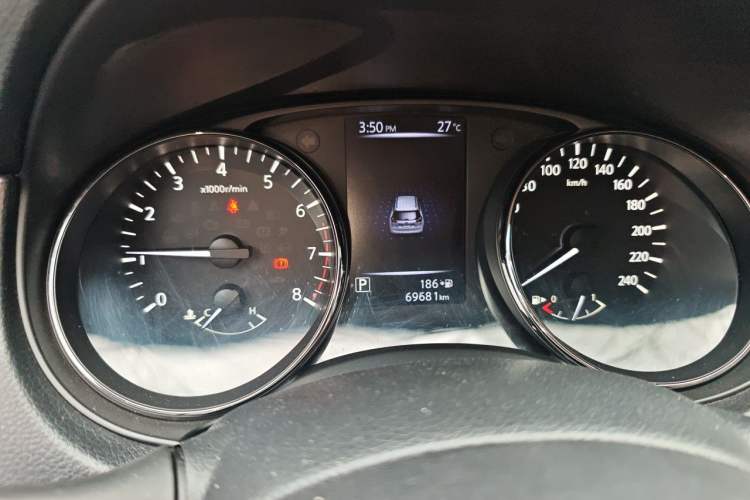 Used Nissan X-Trail 2017 2.0L CVT Comfort Edition 2WD Instrument Cluster