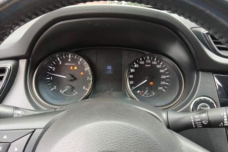 Used Nissan X-Trail 2017 2.5L CVT Luxury Edition 4WD Instrument Cluster