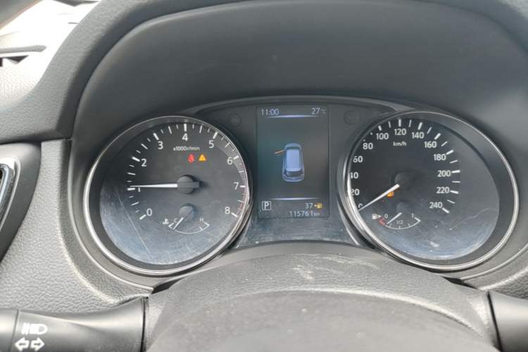 Used Nissan X-Trail 2017 2.0L CVT Comfort Edition 2WD Instrument Cluster
