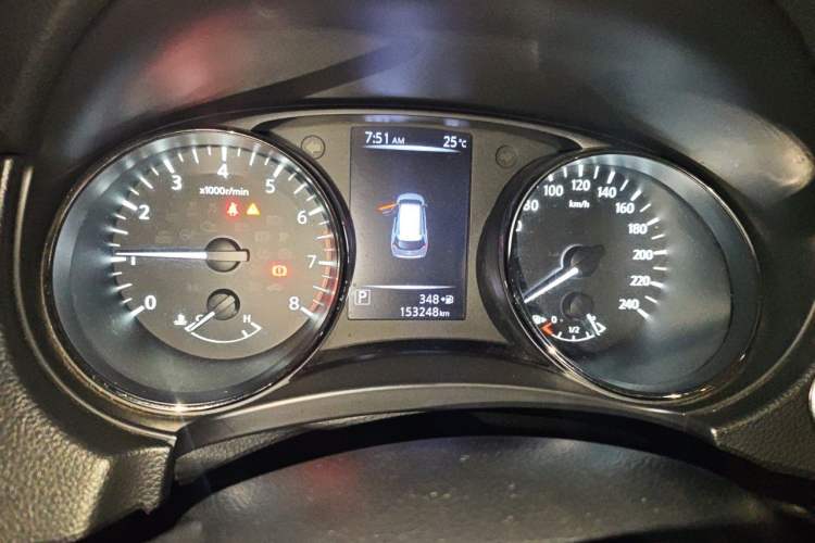 Used Nissan X-Trail 2017 2.0L CVT Comfort Edition 2WD Instrument Cluster