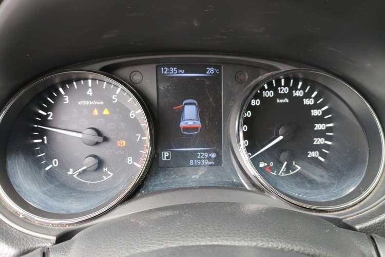 Used Nissan X-Trail 2017 2.0L CVT Comfort Edition 2WD Instrument Cluster