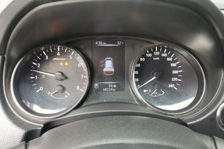 Used Nissan X-Trail 2017 2.5L CVT Luxury Edition 4WD Instrument Cluster