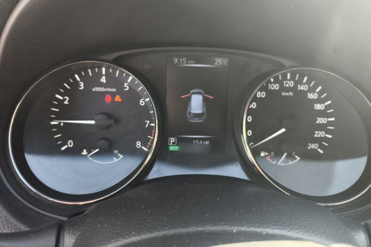Used Nissan X-Trail 2017 2.5L CVT Luxury Edition 4WD Instrument Cluster