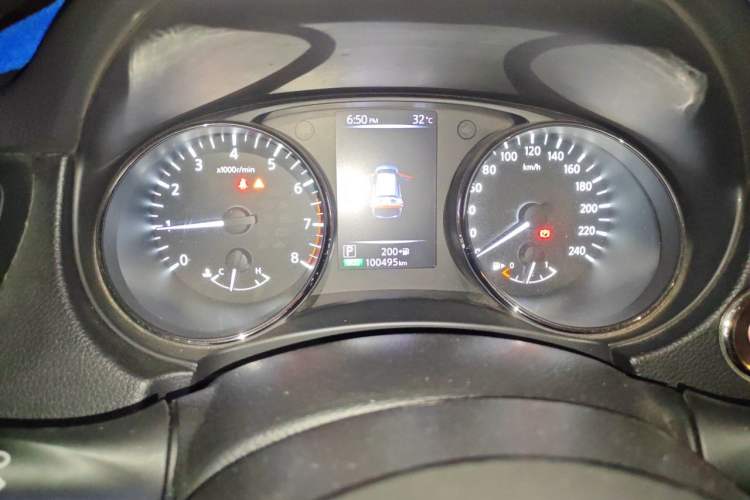 Used Nissan X-Trail 2017 2.5L CVT Leading Edition 4WD Instrument Cluster