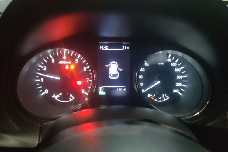 Used Nissan X-Trail 2017 2.0L CVT Fashion Edition 2WD Instrument Cluster