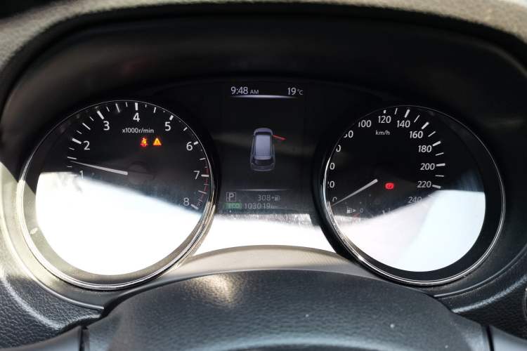 Used Nissan X-Trail 2017 2.5L CVT Luxury Edition 4WD Instrument Cluster