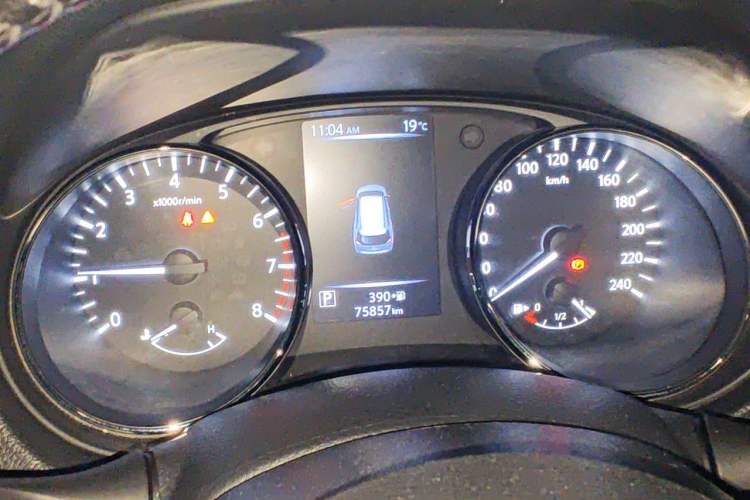 Used Nissan X-Trail 2017 2.5L CVT Luxury Edition 4WD Instrument Cluster