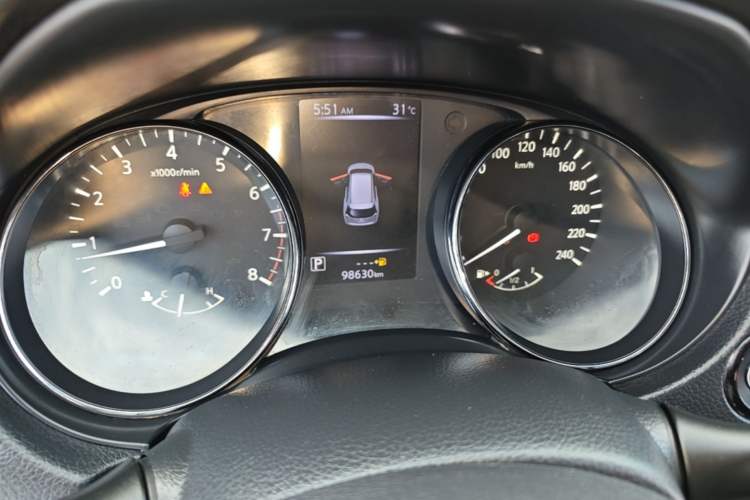 Used Nissan X-Trail 2017 2.5L CVT Leading Edition 4WD Instrument Cluster