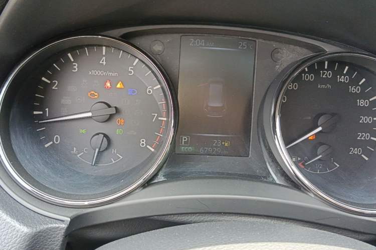 Used Nissan X-Trail 2017 2.5L CVT Luxury Edition 4WD Instrument Cluster
