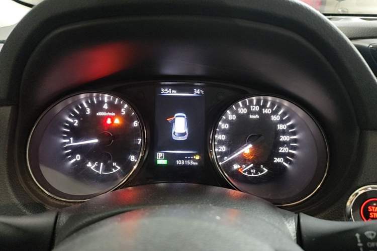 Used Nissan X-Trail 2017 2.0L CVT Comfort Edition 2WD Instrument Cluster