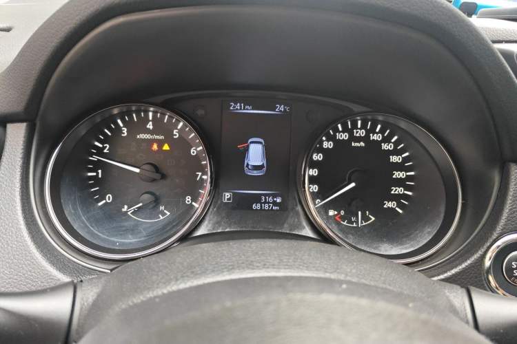 Used Nissan X-Trail 2017 2.0L CVT Comfort Edition 2WD Instrument Cluster