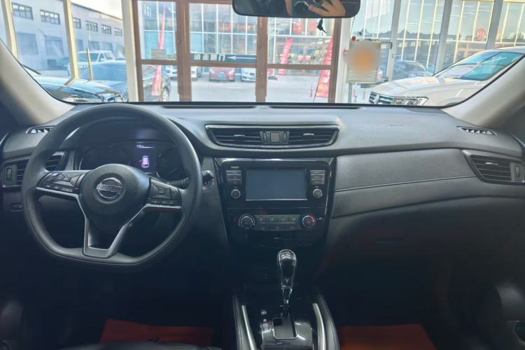 Used Nissan X-Trail 2017 2.0L CVT Comfort Edition 2WD Interior 1