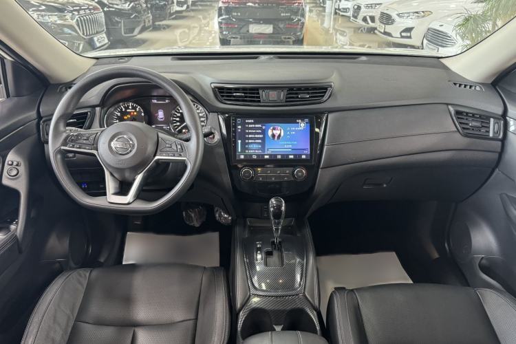 Used Nissan X-Trail 2017 2.0L CVT Comfort Edition 2WD Interior 1
