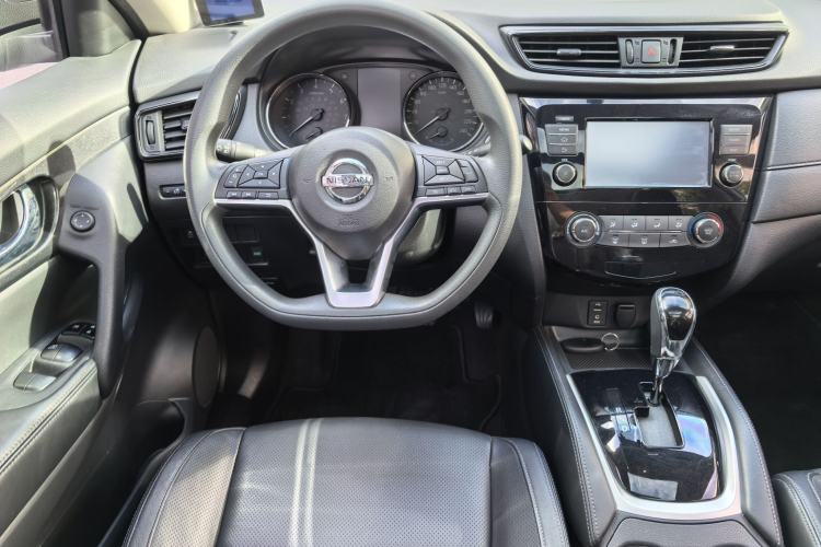 Used Nissan X-Trail 2017 2.0L CVT Comfort Edition 2WD Interior 3
