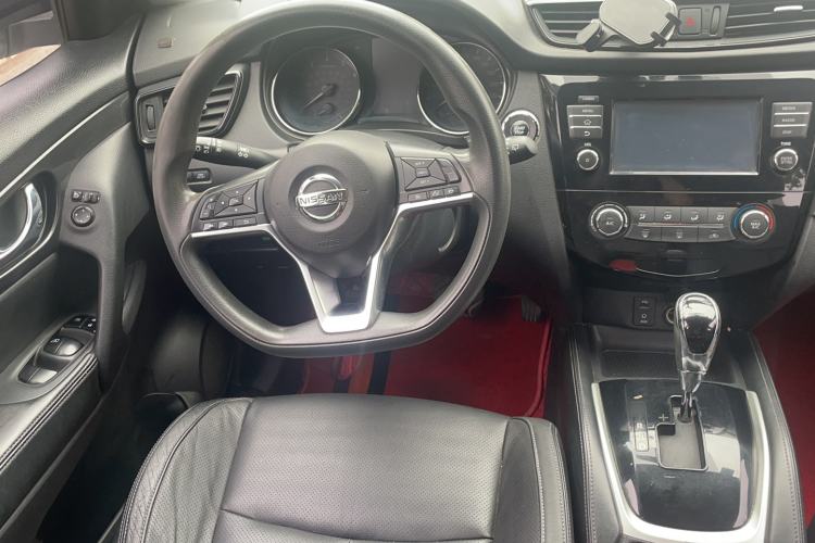 Used Nissan X-Trail 2017 2.0L CVT Comfort Edition 2WD Interior 4