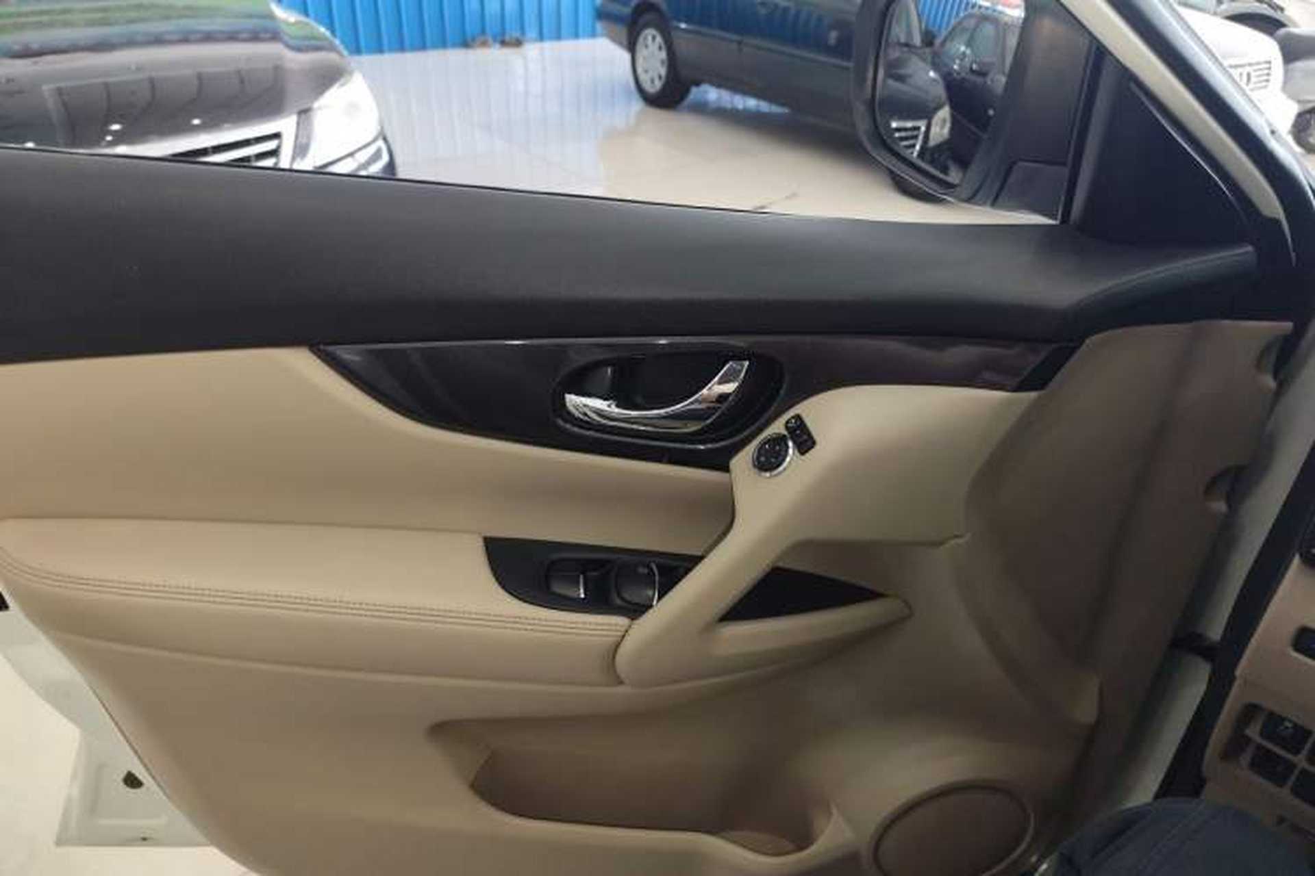 Used Nissan X-Trail 2017 2.0L CVT Comfort Edition 2WD Left Front Door Interior