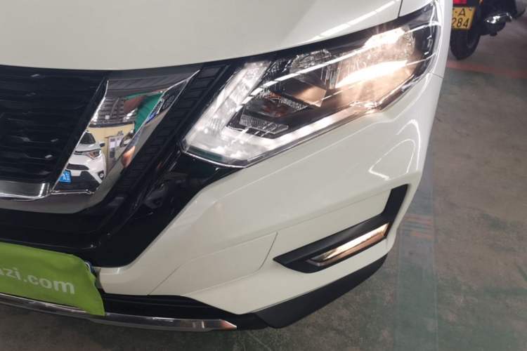 Used Nissan X-Trail 2017 2.0L CVT Comfort Edition 2WD Left Front Headlight