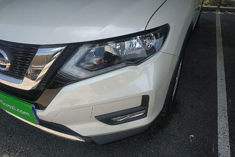 Used Nissan X-Trail 2017 2.0L CVT Comfort Edition 2WD Left Front Headlight