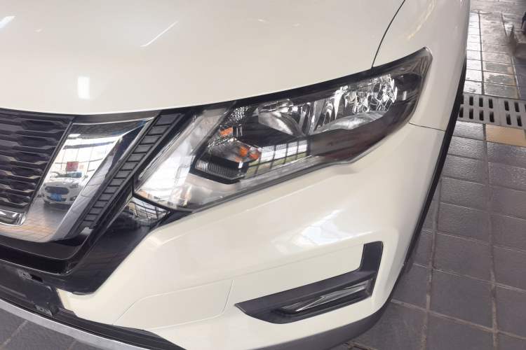 Used Nissan X-Trail 2017 2.0L CVT Comfort Edition 2WD Left Front Headlight