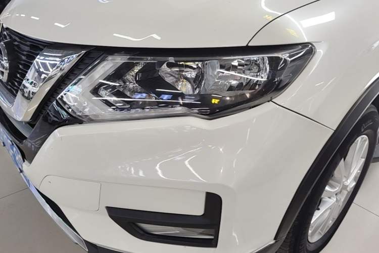 Used Nissan X-Trail 2017 2.0L CVT Comfort Edition 2WD Left Front Headlight