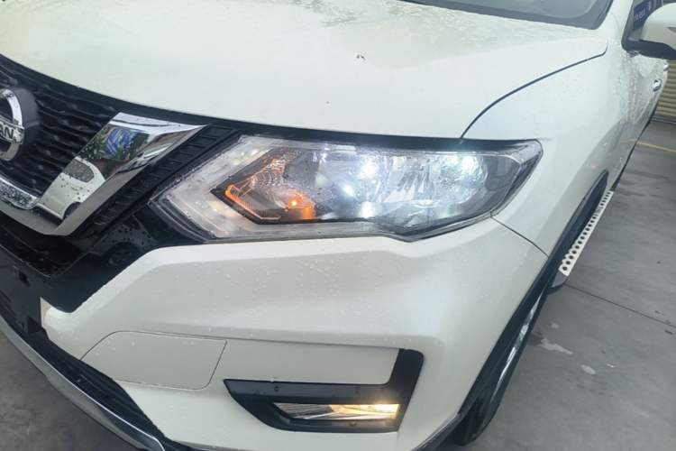 Used Nissan X-Trail 2017 2.0L CVT Comfort Edition 2WD Left Front Headlight