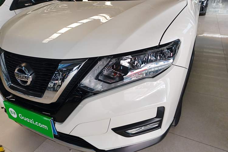 Used Nissan X-Trail 2017 2.0L CVT Comfort Edition 2WD Left Front Headlight