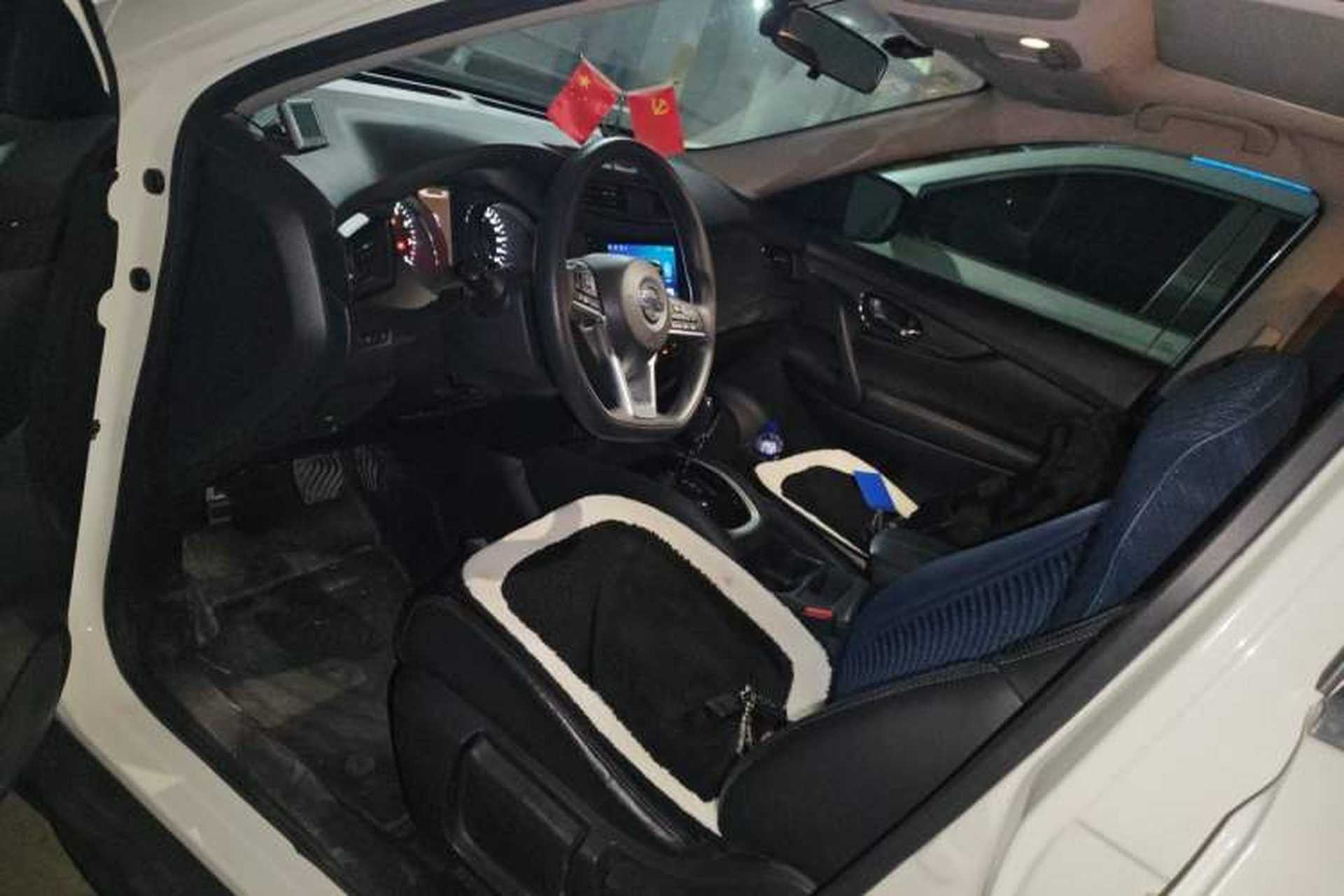 Used Nissan X-Trail 2017 2.0L CVT Comfort Edition 2WD Left Front Seat
