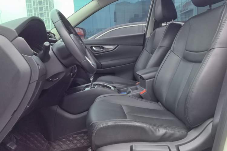 Used Nissan X-Trail 2017 2.0L CVT Comfort Edition 2WD Left Front Seat