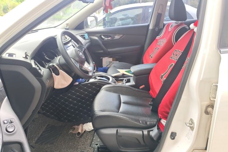 Used Nissan X-Trail 2017 2.0L CVT Comfort Edition 2WD Left Front Seat