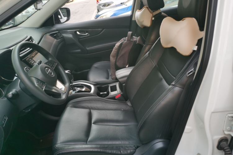 Used Nissan X-Trail 2017 2.0L CVT Comfort Edition 2WD Left Front Seat