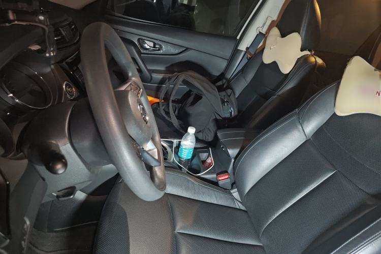 Used Nissan X-Trail 2017 2.0L CVT Comfort Edition 2WD Left Front Seat