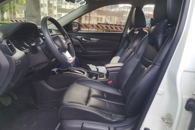 Used Nissan X-Trail 2017 2.0L CVT Comfort Edition 2WD Left Front Seat