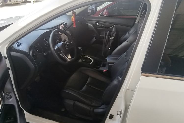Used Nissan X-Trail 2017 2.0L CVT Comfort Edition 2WD Left Front Seat