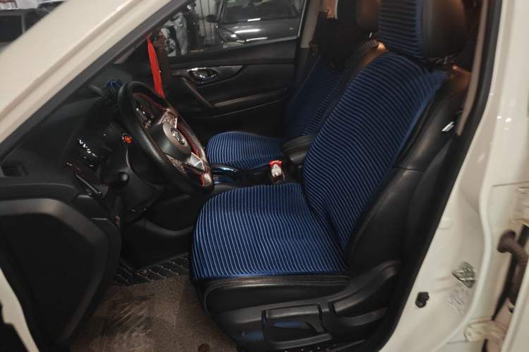 Used Nissan X-Trail 2017 2.0L CVT Comfort Edition 2WD Left Front Seat