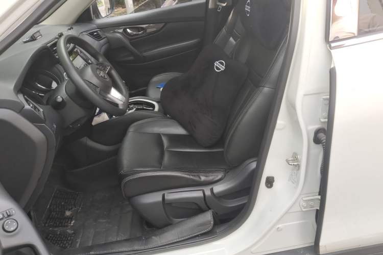 Used Nissan X-Trail 2017 2.0L CVT Comfort Edition 2WD Left Front Seat