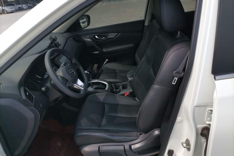 Used Nissan X-Trail 2017 2.0L CVT Comfort Edition 2WD Left Front Seat