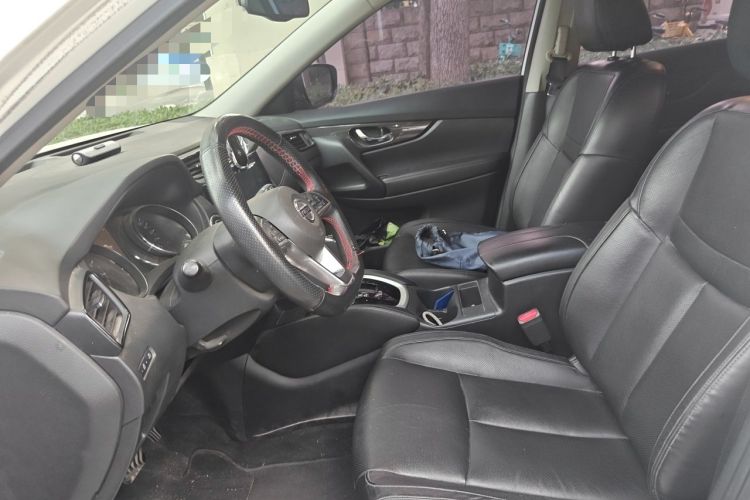 Used Nissan X-Trail 2017 2.0L CVT Comfort Edition 2WD Left Front Seat