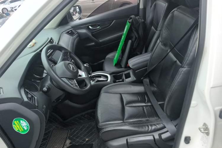 Used Nissan X-Trail 2017 2.0L CVT Comfort Edition 2WD Left Front Seat