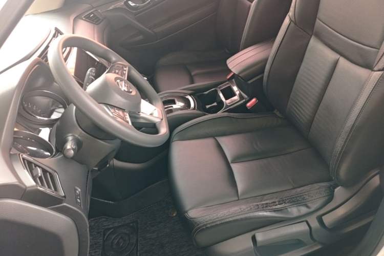 Used Nissan X-Trail 2017 2.0L CVT Comfort Edition 2WD Left Front Seat