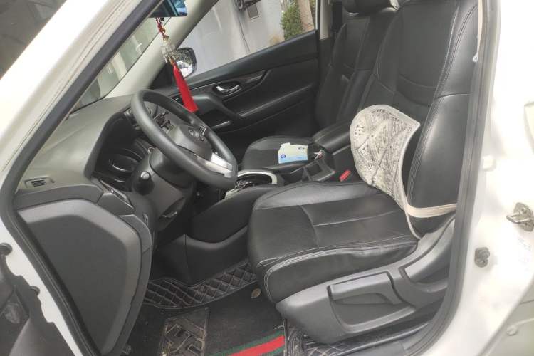 Used Nissan X-Trail 2017 2.0L CVT Comfort Edition 2WD Left Front Seat