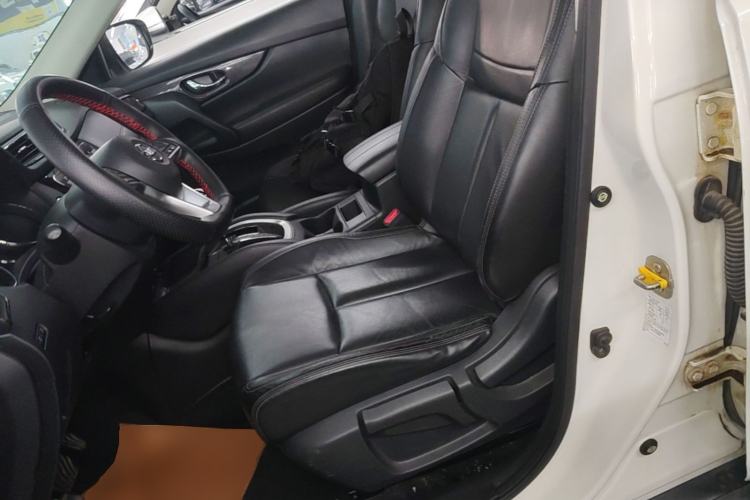 Used Nissan X-Trail 2017 2.0L CVT Comfort Edition 2WD Left Front Seat