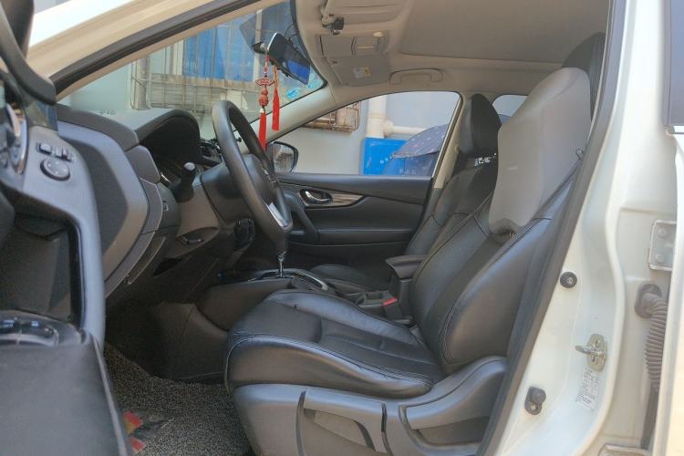 Used Nissan X-Trail 2017 2.0L CVT Comfort Edition 2WD Left Front Seat